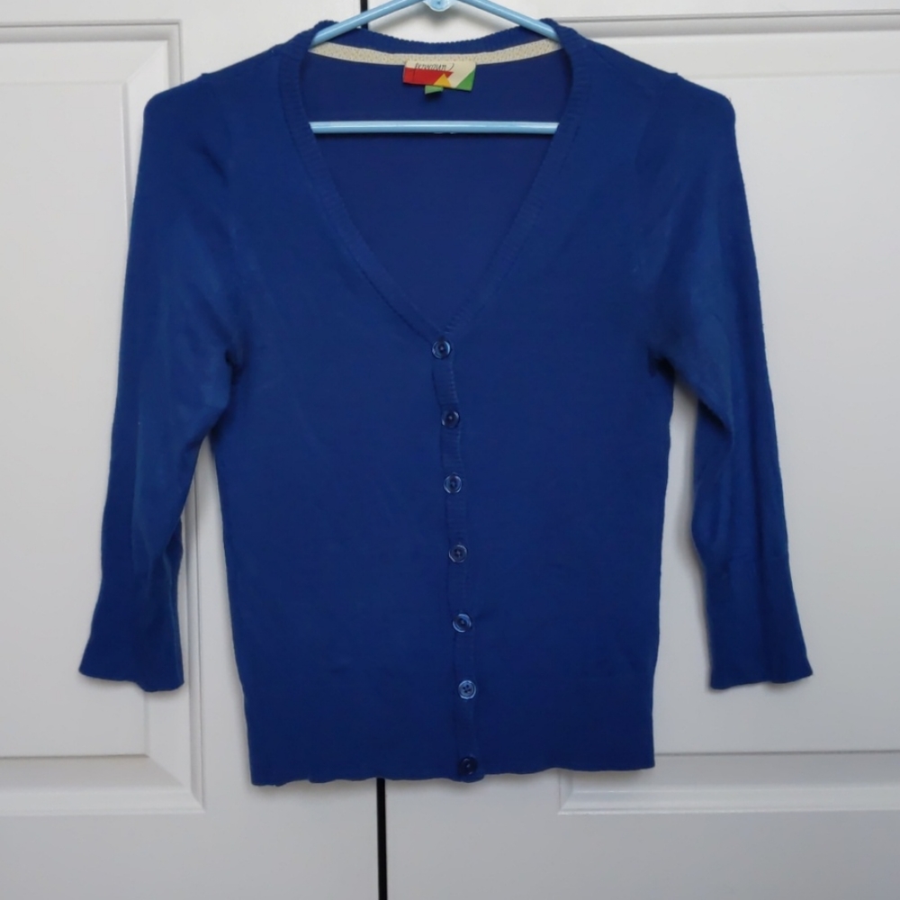 Blue Three-Quarter Sleeve Button Down Cardigan